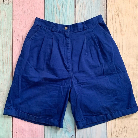 100% cotton Talbots high rise shorts - Picture 2 of 7
